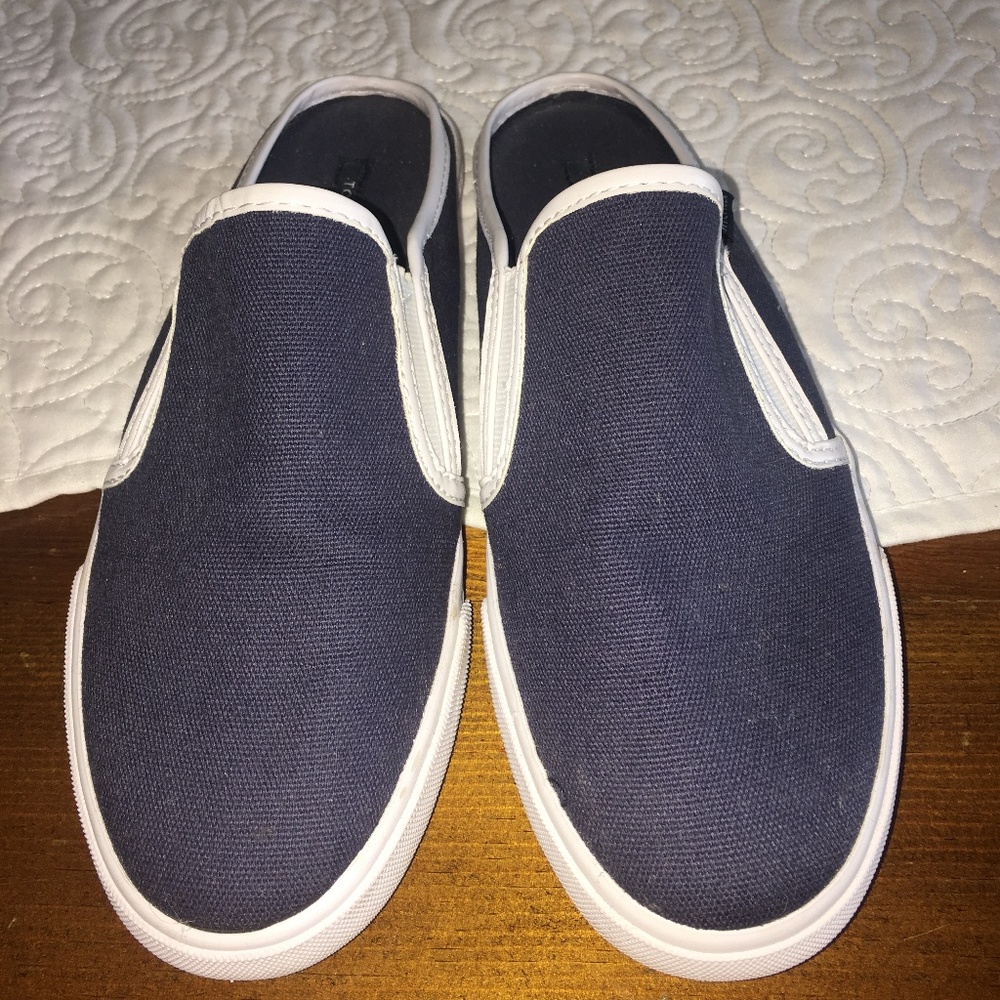 TOMMY HILFIGER NAVY CANVAS SLIDES SZ 7.5 MED